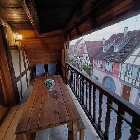 Un Balcon Sur Les Toits Beblenheim