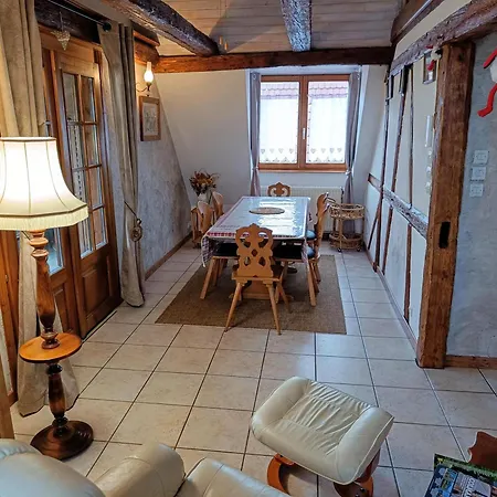 Un Balcon Sur Les Toits *